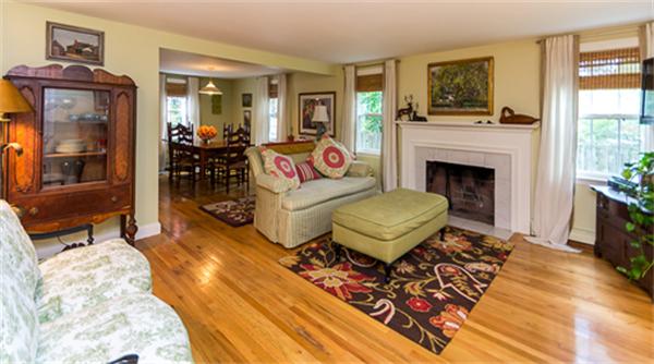 87 Higgins Road Framingham, MA 01701 - Photo 5 of 20 Gallery Image 5