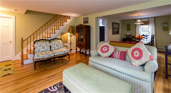 87 Higgins Road Framingham, MA 01701 - Photo 6 of 20 Gallery Image 6