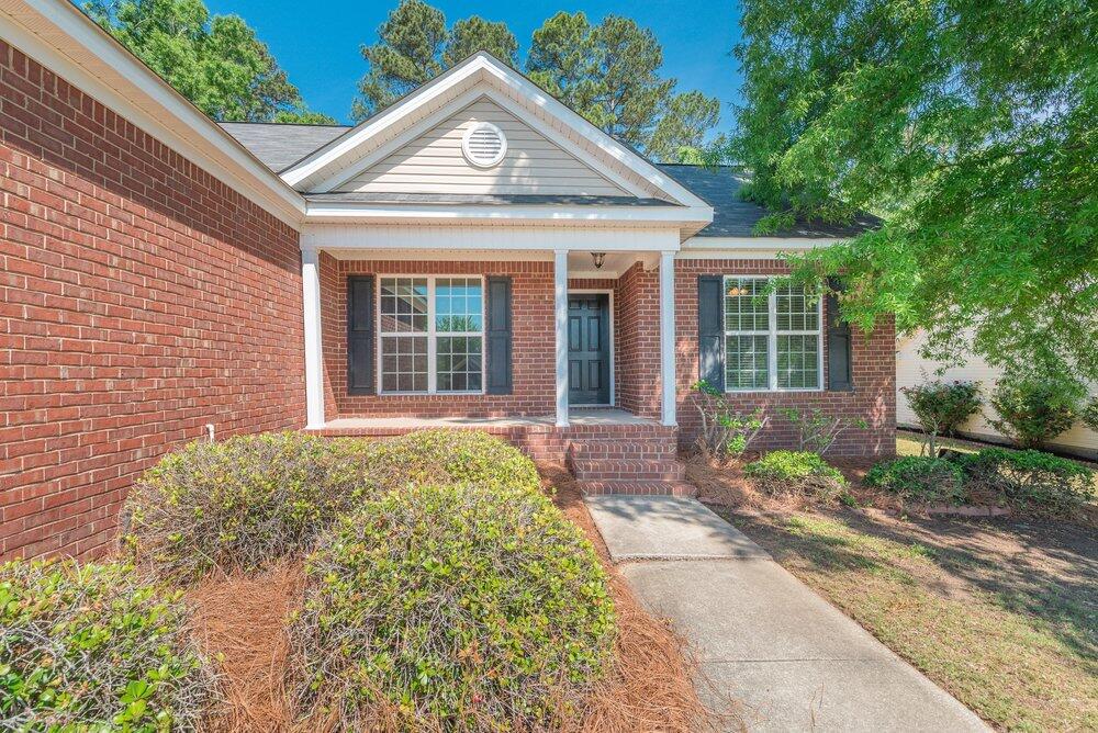223 Crown Heights Way Grovetown, GA 30813 - Photo 6 of 44 006_223_crown_height_way_006_550