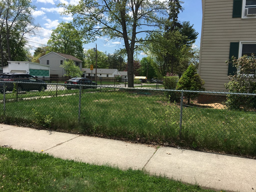 80 Pasco Road Springfield, MA 01151 - Photo 7 of 8