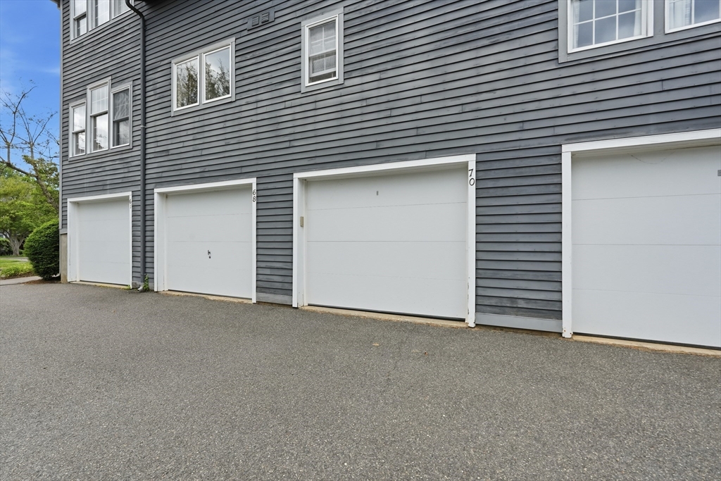 70 Amity Place, Unit 70 Amherst, MA 01002 - Photo 35 of 35
