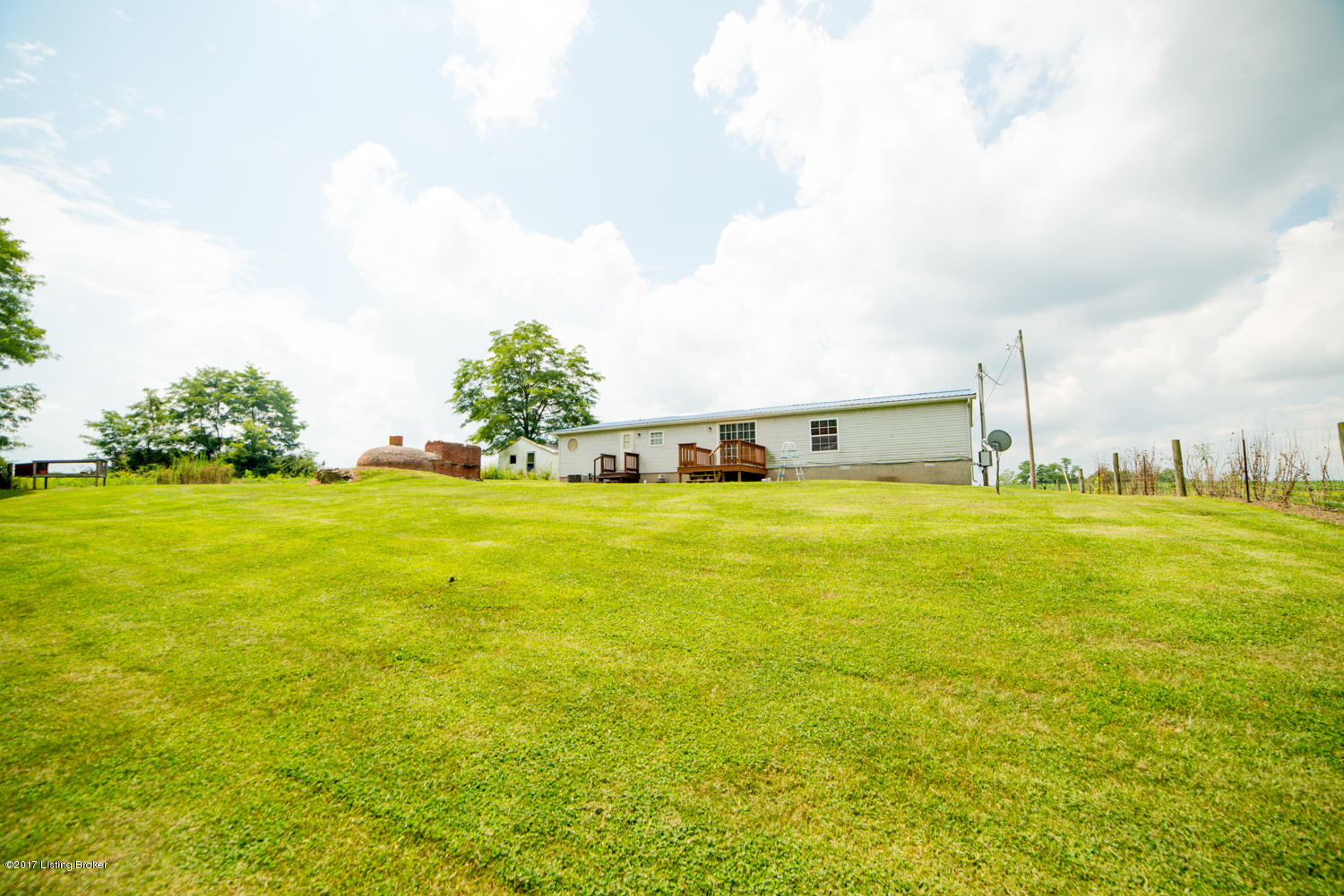 9228 Maddox Ridge Road Turners Station, KY 40075 - Photo 40 of 44 9228 Maddox Ridge Road-45