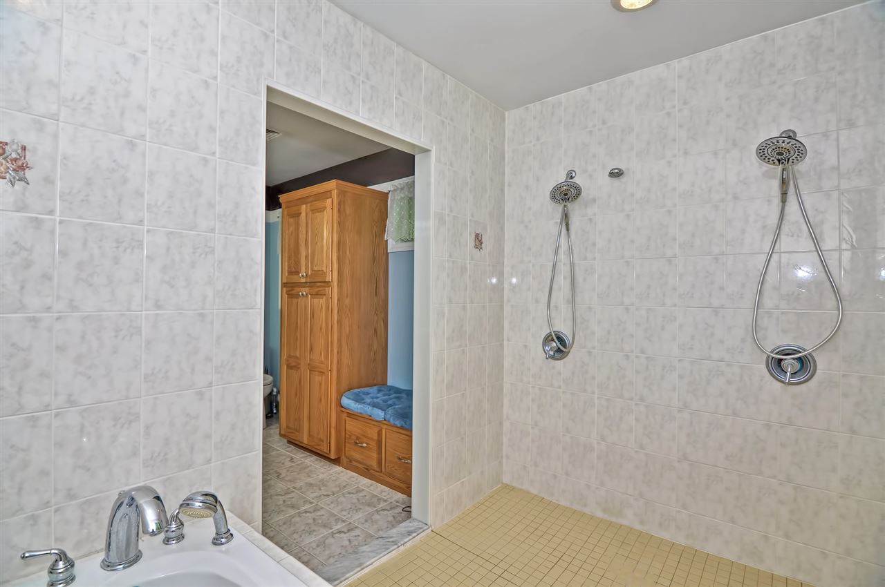 55 Lawrence Road Salem, NH 03079 - Photo 29 of 40 Gallery Image 29