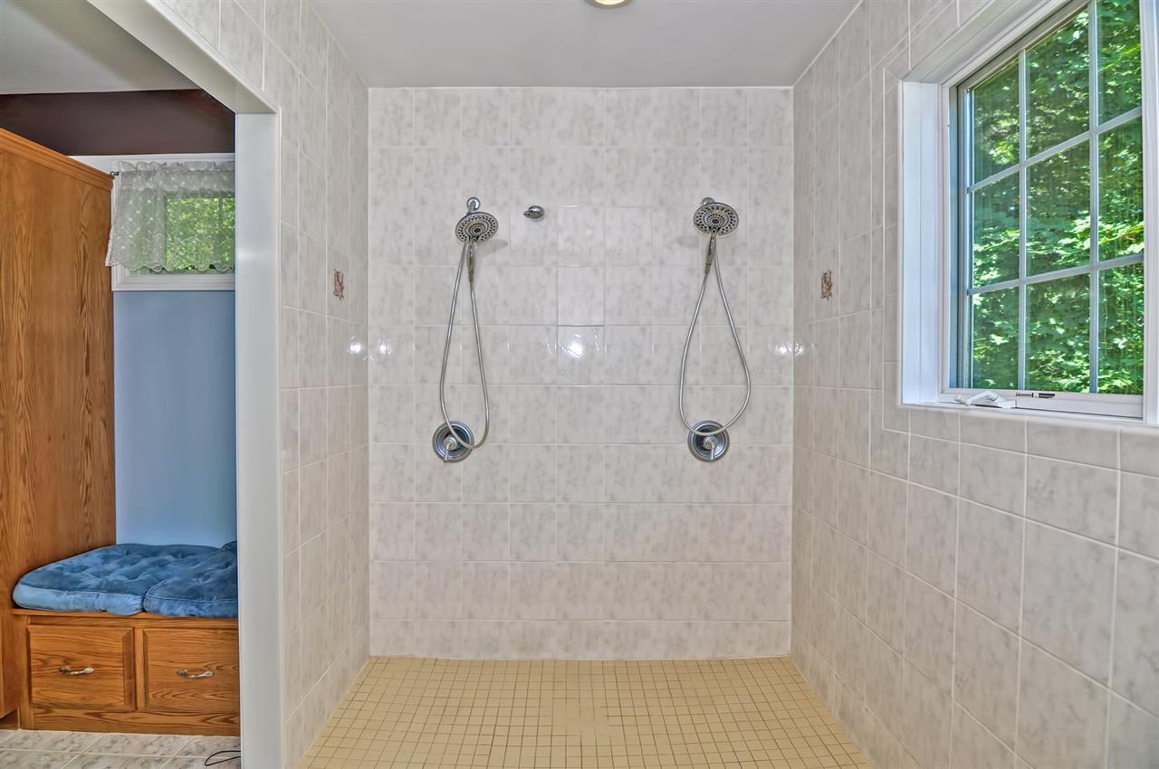55 Lawrence Road Salem, NH 03079 - Photo 30 of 40 Gallery Image 30