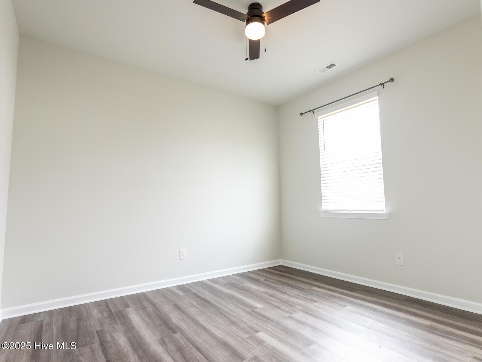 104 Tralee Place Holly Ridge, NC 28445 - Photo 22 of 29 Bedroom 3