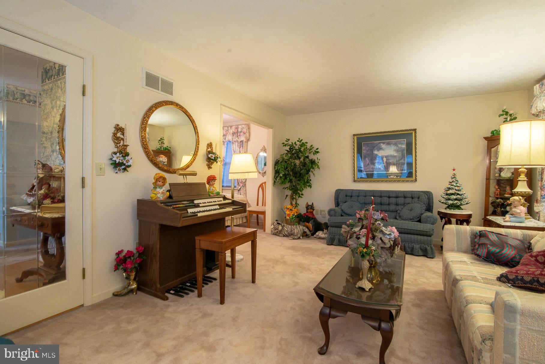 2998 East Prospect Road York, PA 17402 - Photo 24 of 42 Gallery Image 24