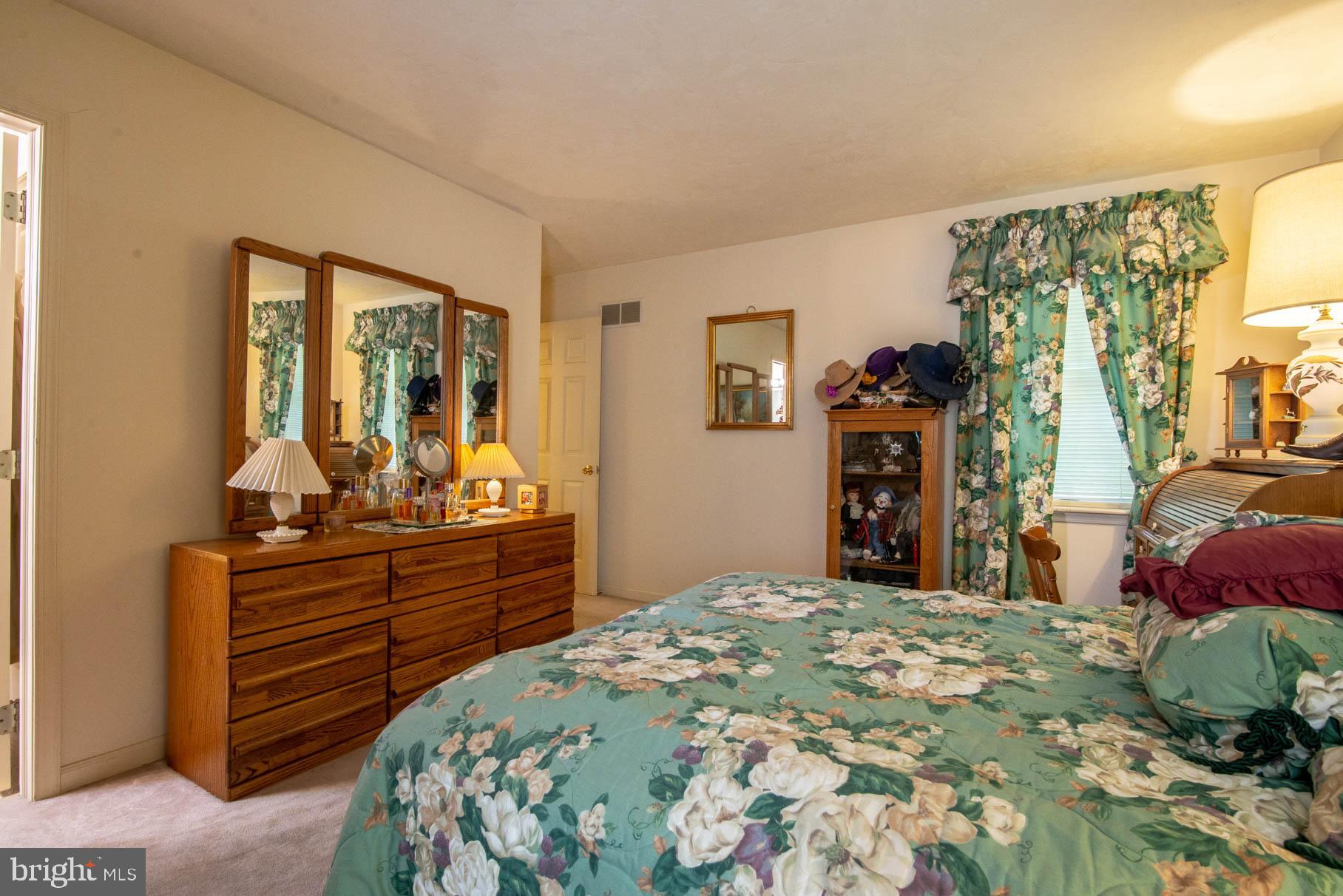 2998 East Prospect Road York, PA 17402 - Photo 34 of 42 Gallery Image 34