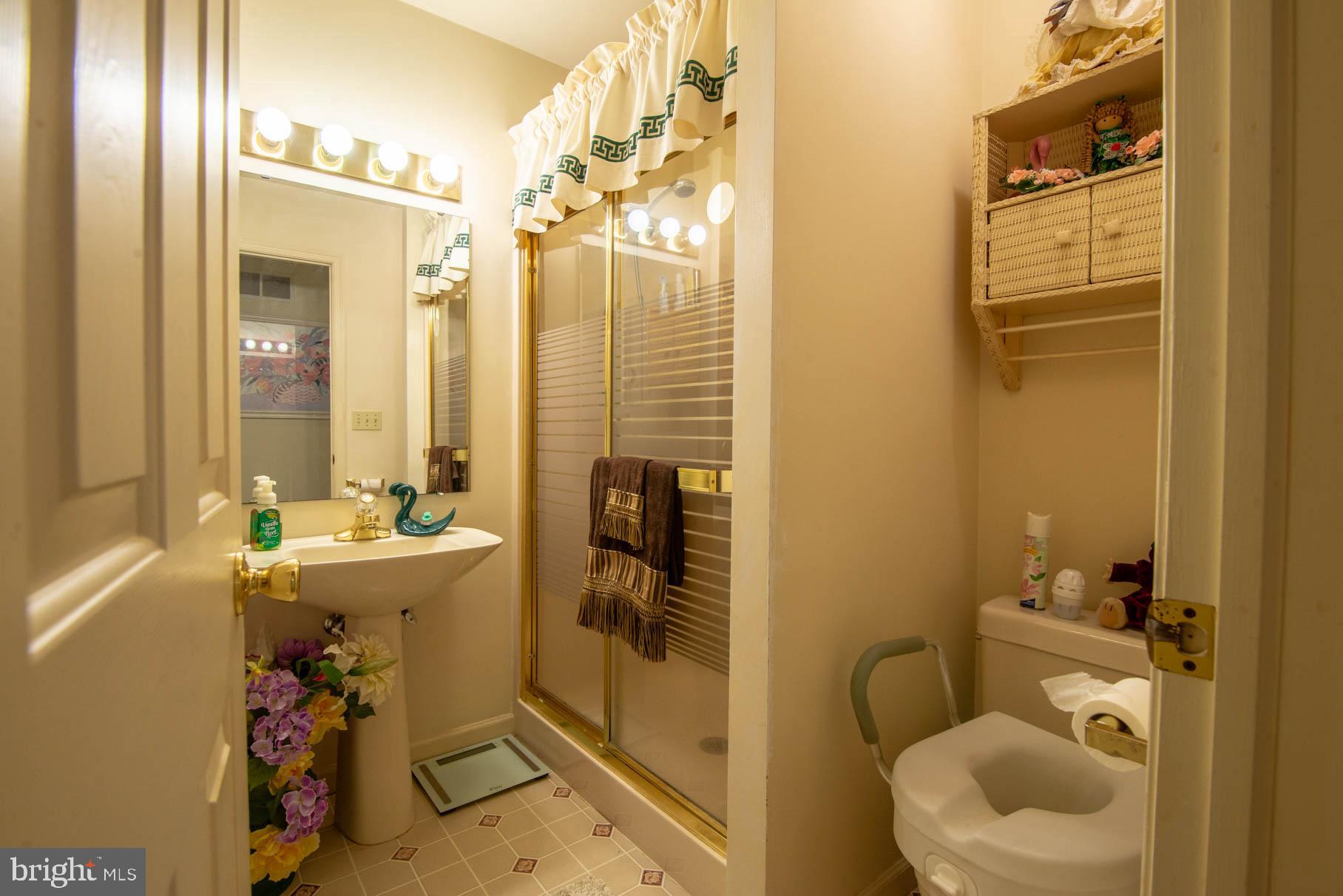 2998 East Prospect Road York, PA 17402 - Photo 36 of 42 Gallery Image 36