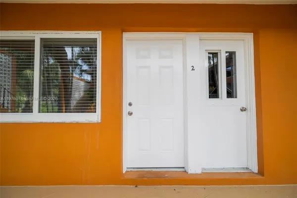 $1,900 | 7901 Southwest 64th Avenue, Unit 2, South Miami, FL 33143