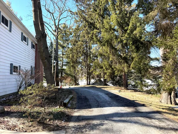 $473,900 | 4253 Indian Road, Battle Creek, MI 49017