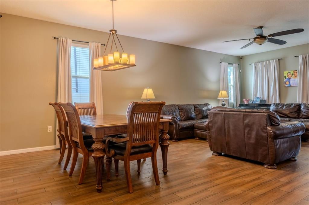 4379 Moon Shadow Loop Mulberry, FL 33860 - Photo 4 of 54
