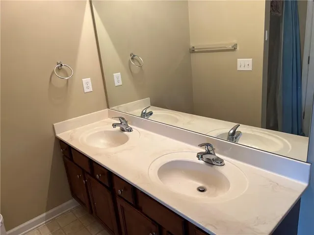 a close up of a shower