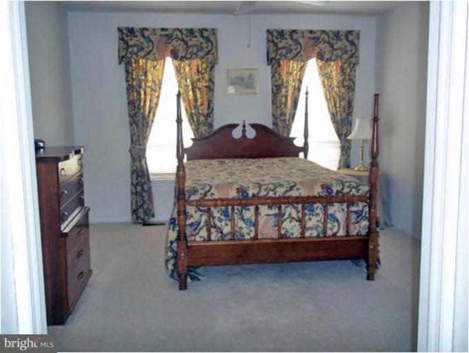 127 Environs Road Sterling, VA 20165 - Photo 5 of 10 Master Bedroom