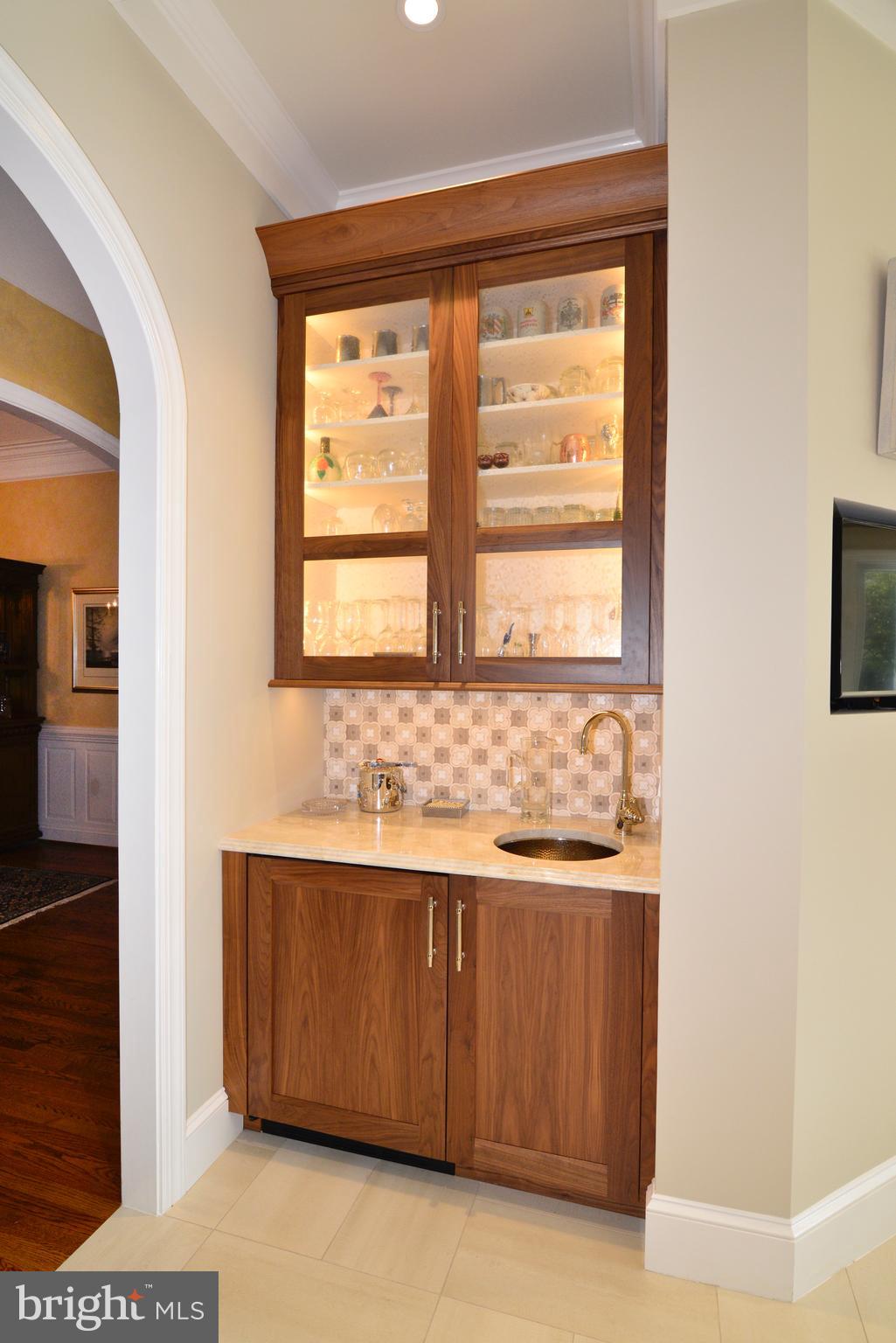 10507 Wickens Road Vienna, VA 22181 - Photo 16 of 59 Wet Bar with Wine Cooler.