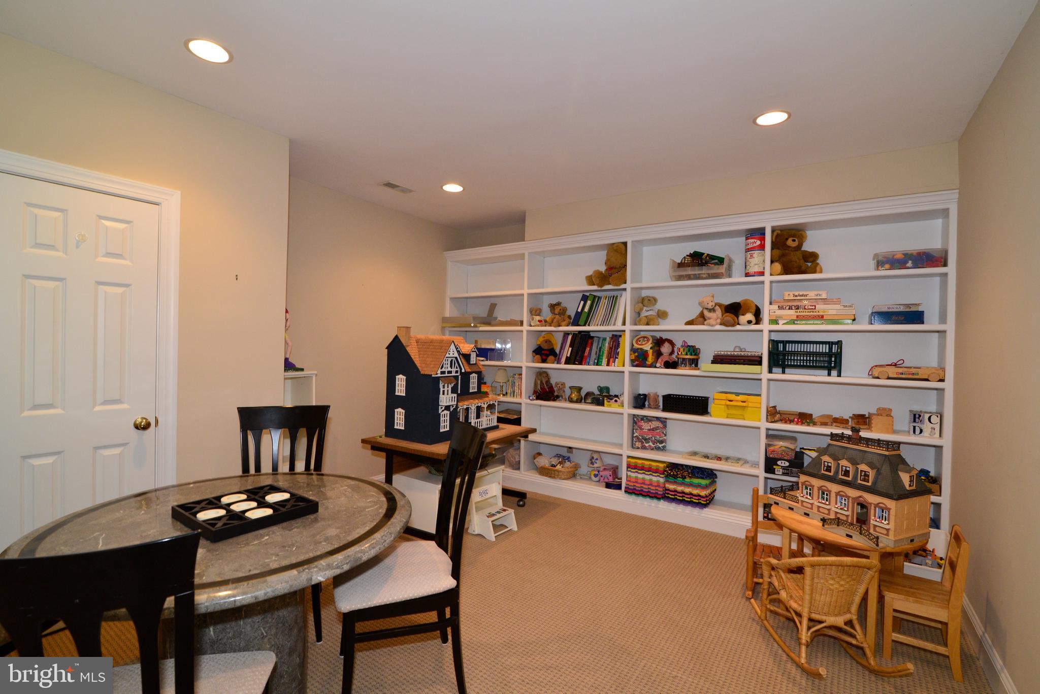 10507 Wickens Road Vienna, VA 22181 - Photo 46 of 59 Lower Level Craft Room.