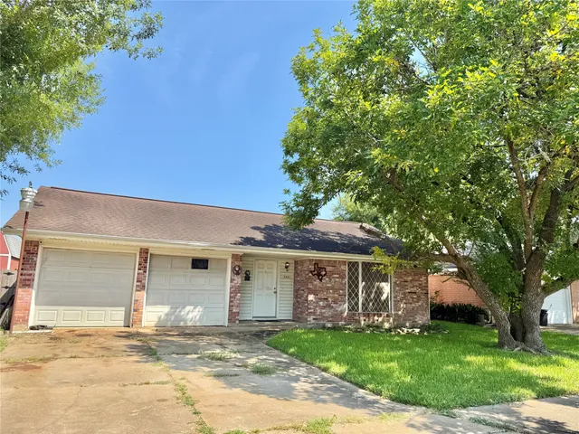 $194,500 | 3421 Birch Lane, Deer Park, TX 77536