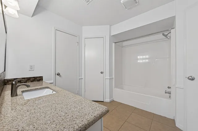 $2,800 | 17614 Telegraph Creek Drive, Spring, TX 77379