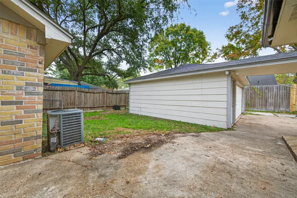 $2,575 | 17614 Telegraph Creek Drive, Spring, TX 77379