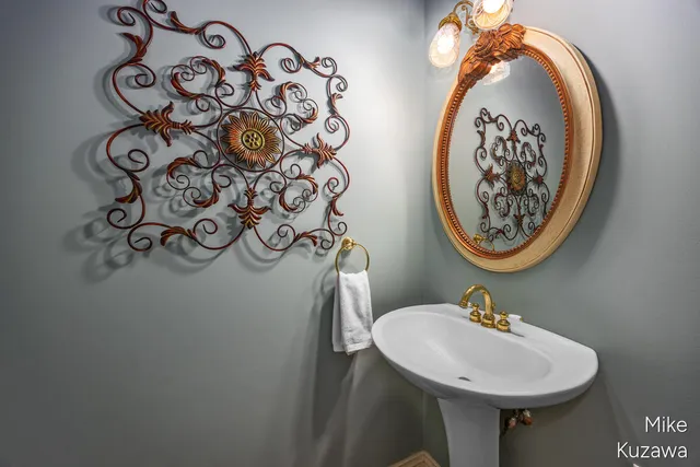 $599,900 | 2417 Cranberry Creek Court, Ravenna, MI 49451