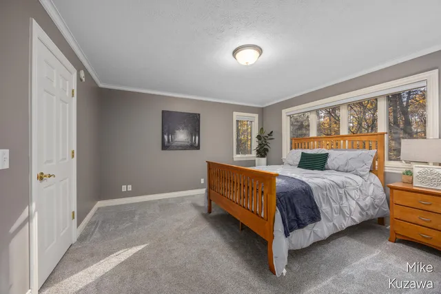 $599,900 | 2417 Cranberry Creek Court, Ravenna, MI 49451