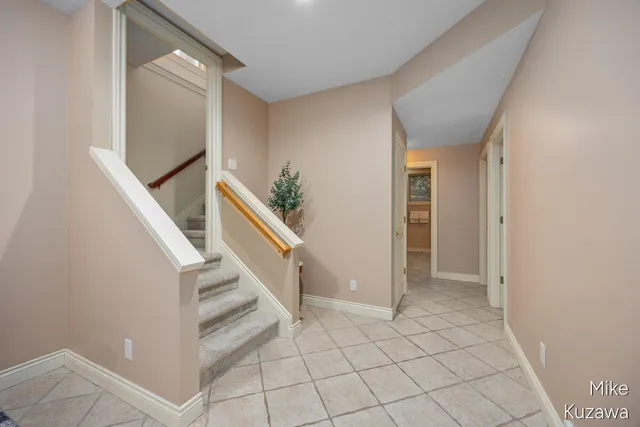 $599,900 | 2417 Cranberry Creek Court, Ravenna, MI 49451