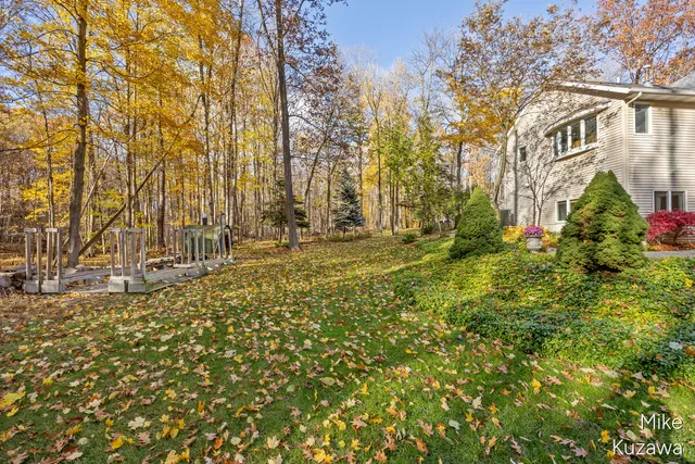 $599,900 | 2417 Cranberry Creek Court, Ravenna, MI 49451