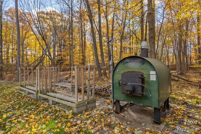 $599,900 | 2417 Cranberry Creek Court, Ravenna, MI 49451