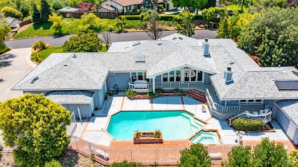 $1,250,000 | 3114 Lomita Court, Fairfield, CA 94534