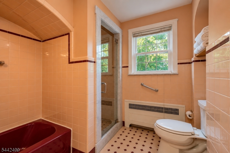 1100 Edgewood Road Elizabeth, NJ 07208 - Photo 25 of 42