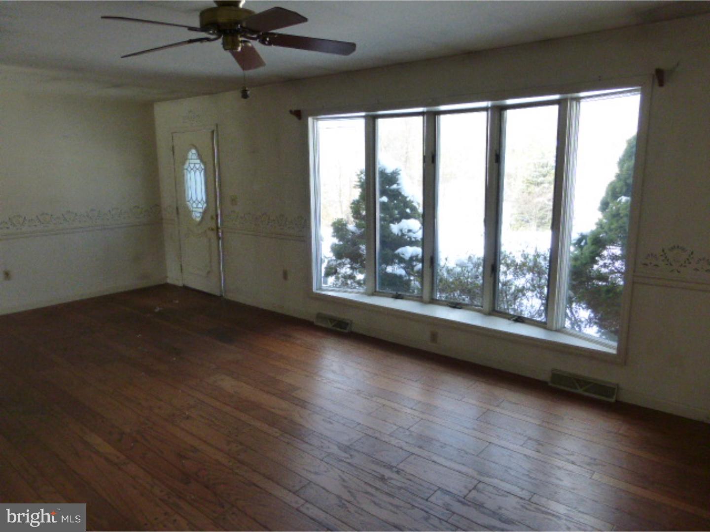 2587 Plow Road Birdsboro, PA 19508 - Photo 3 of 11 Gallery Image 3