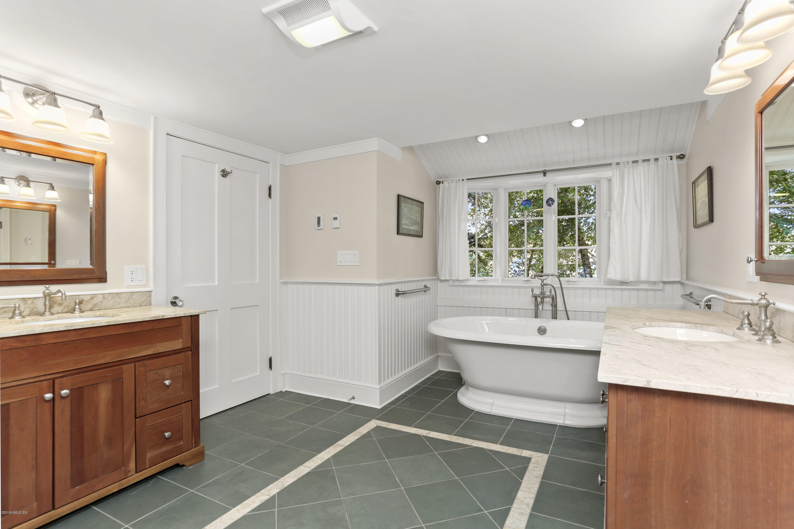 167 South A S Compo Road Westport, CT 06880 - Photo 16 of 34 023