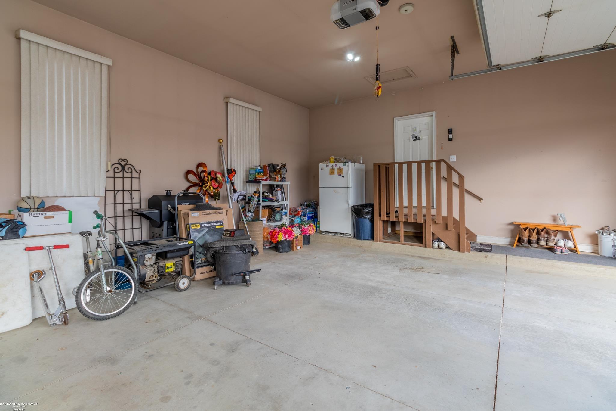 6692 Perry Road Yale, MI 48097 - Photo 67 of 88 3 car garage