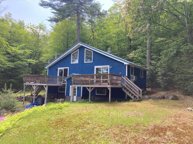 $1,850 | 22 Appenvel Way, Unit 2, Madison, NH 03849