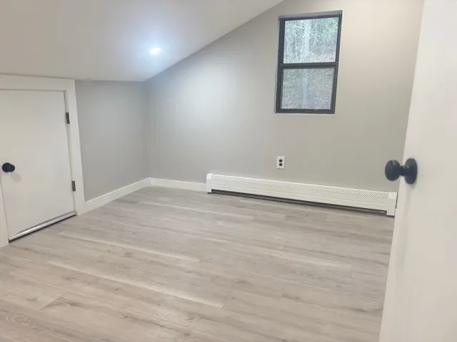 $1,850 | 22 Appenvel Way, Unit 2, Madison, NH 03849