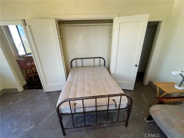 $299,000 | 315 West 3rd Street, Unit 710, Long Beach, CA 90802