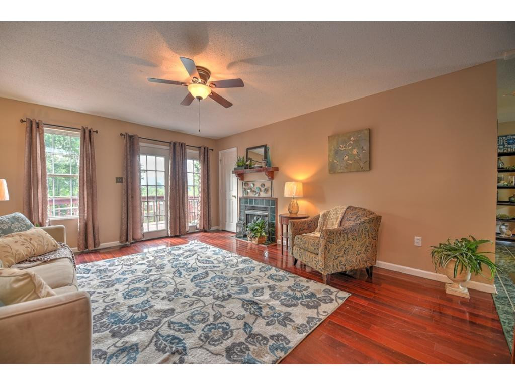1005 Barber Road Bristol, TN 37620 - Photo 3 of 21 Photo 3