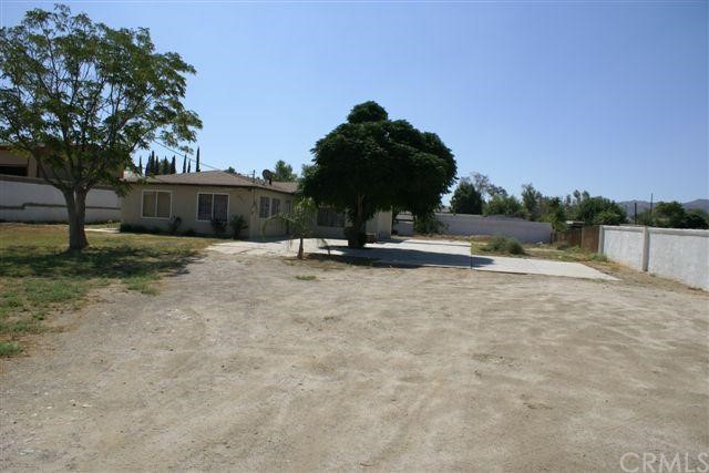 20673 Cajalco Road Perris, CA 92570 - Photo 1 of 1 Gallery Image 1