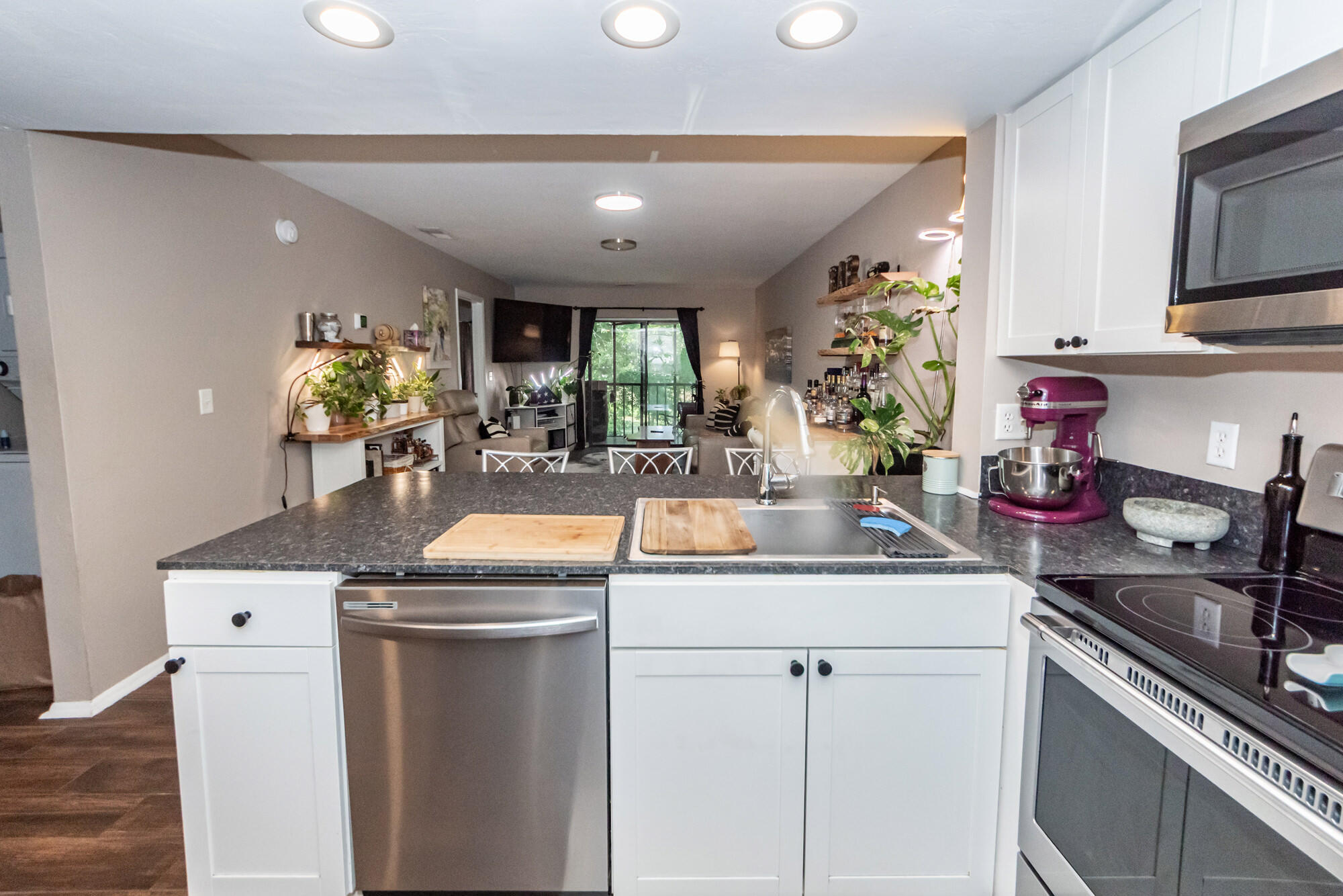 2162 Bees Ferry Road, Unit G Charleston, SC 29414 - Photo 5 of 23 c4