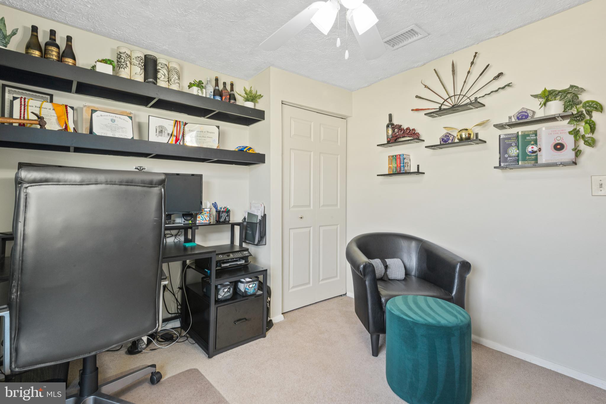 4535 Cub Run Road Chantilly, VA 20151 - Photo 32 of 49 a view of workspace with furniture and workspace