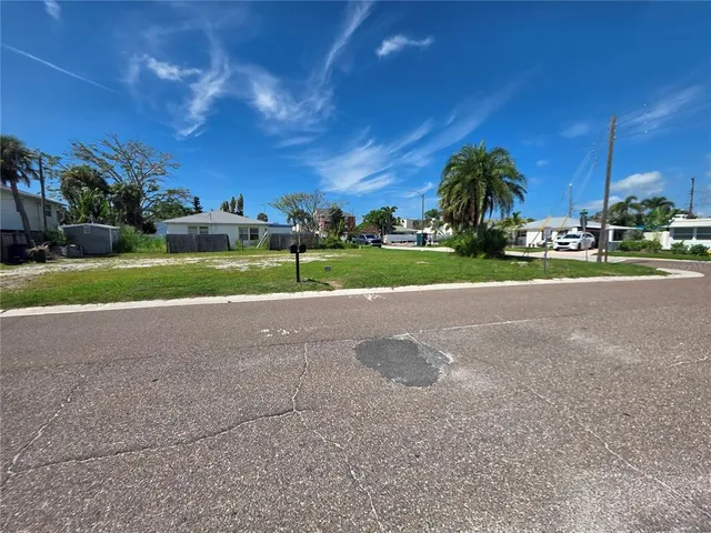 $449,000 | 14268 North Bayshore Drive, Madeira Beach, FL 33708