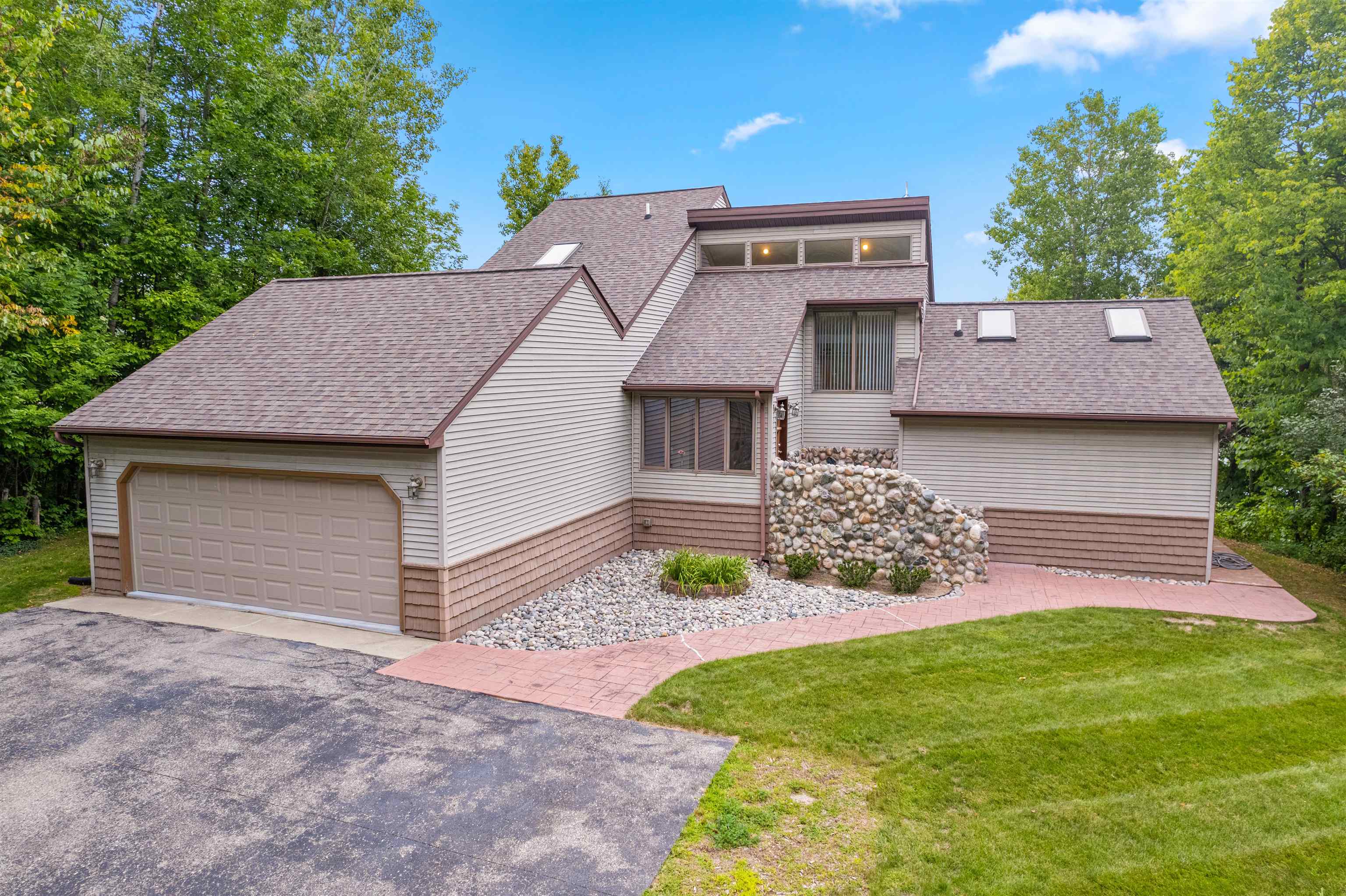 7380 Shellenbarger Road Hale, MI 48739 - Photo 1 of 69