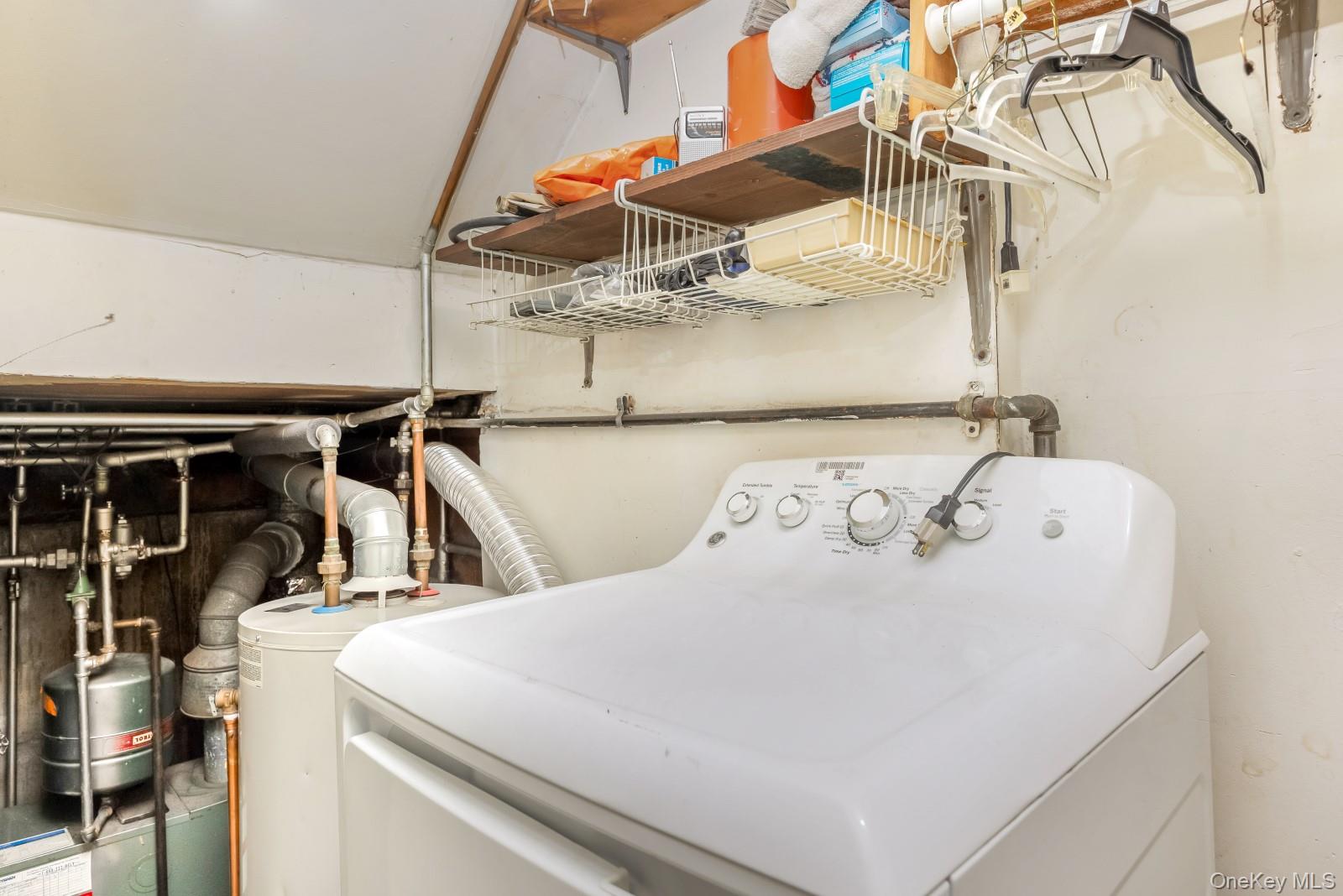 69-31 61st Road Queens, NY 11379 - Photo 23 of 28