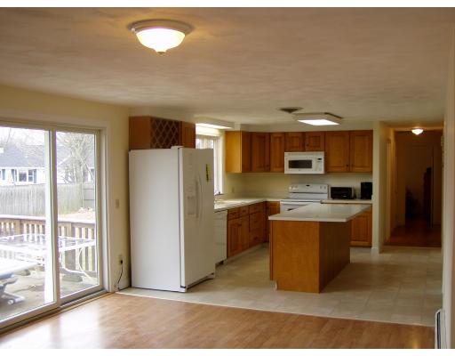 35 Ferncliffe Road Seekonk, MA 02771 - Photo 5 of 6 Gallery Image 5