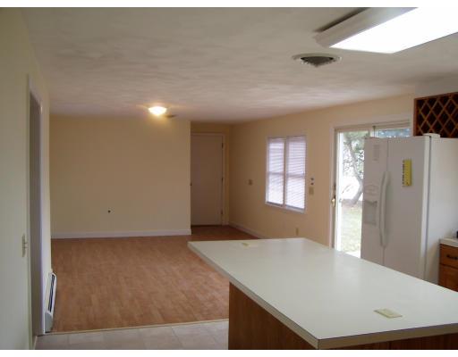 35 Ferncliffe Road Seekonk, MA 02771 - Photo 6 of 6 Gallery Image 6