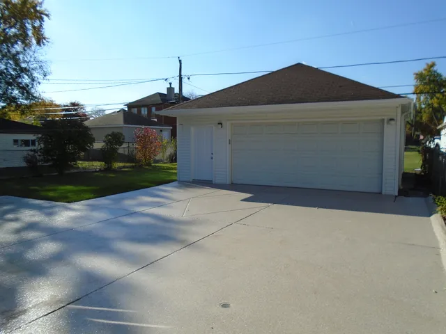 a house view with a garden space
