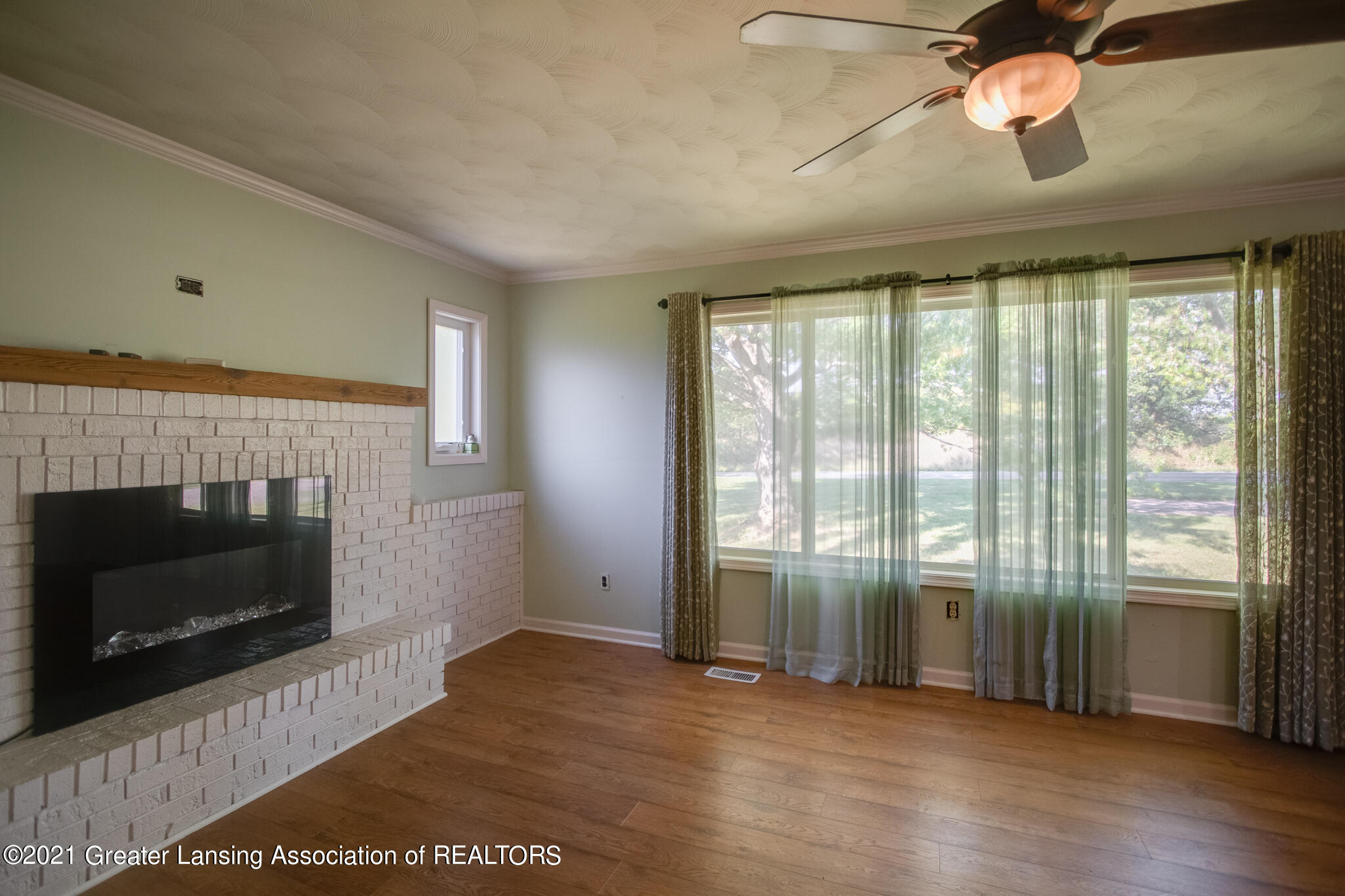 2595 Brogan Road Stockbridge, MI 49285 - Photo 15 of 37 2595_Brogan_ERIKA-14