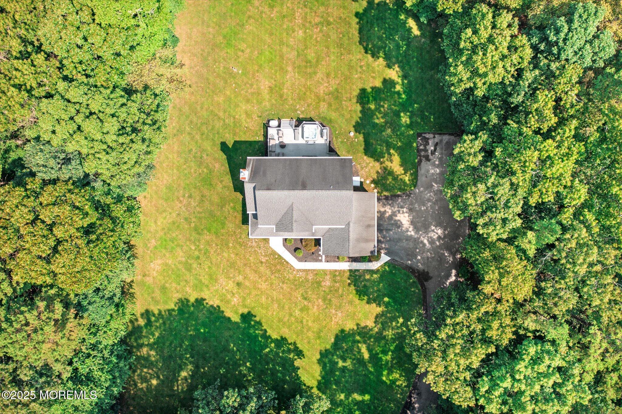 90 Sanders Lane Cream Ridge, NJ 08514 - Photo 40 of 48 view of a garden