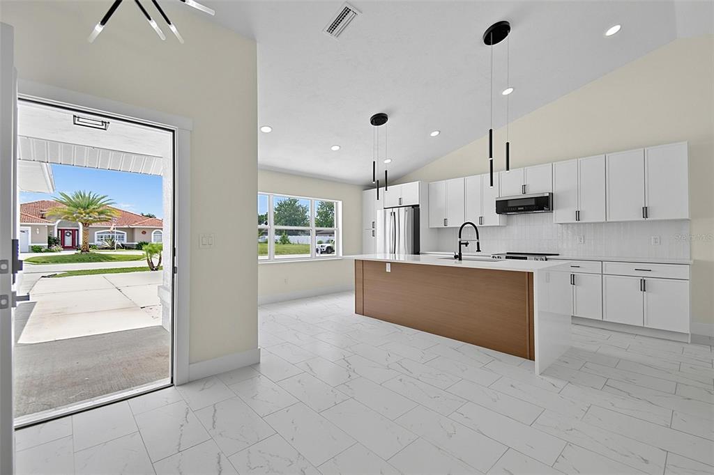 22 Roxboro Drive Palm Coast, FL 32164 - Photo 4 of 58