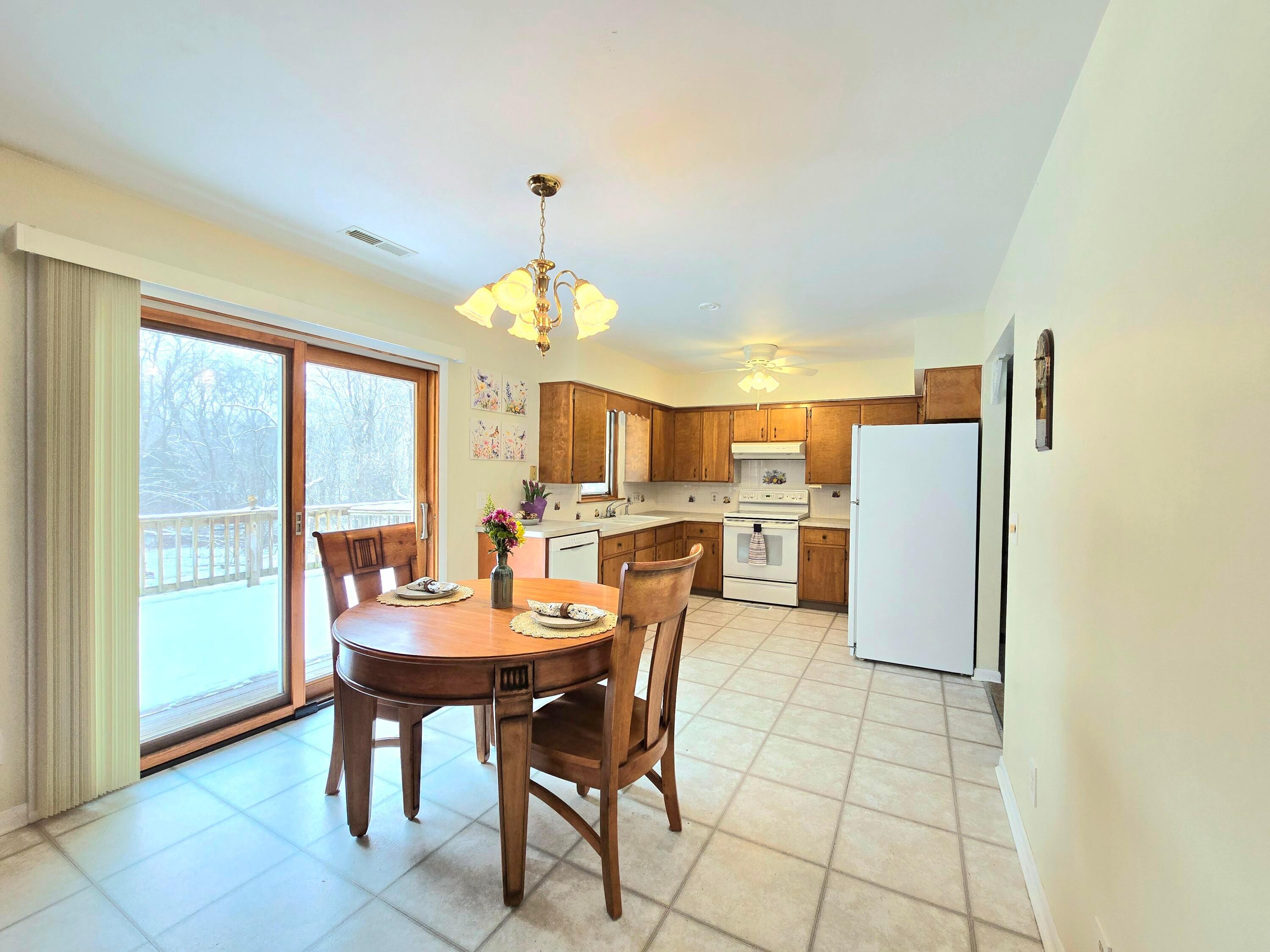 8870 Lott Road Marengo, OH 43334 - Photo 17 of 68 1000054281