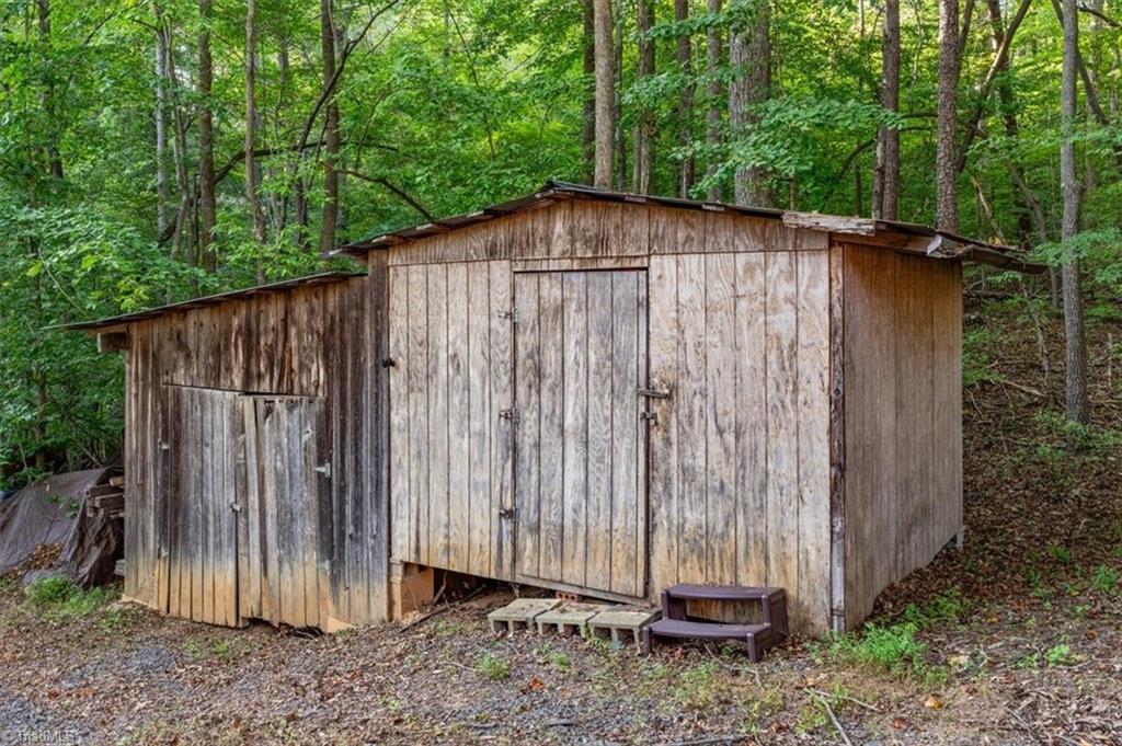 558 Throckmorton Road Madison, NC 27025 - Photo 30 of 48 Gallery Image 30